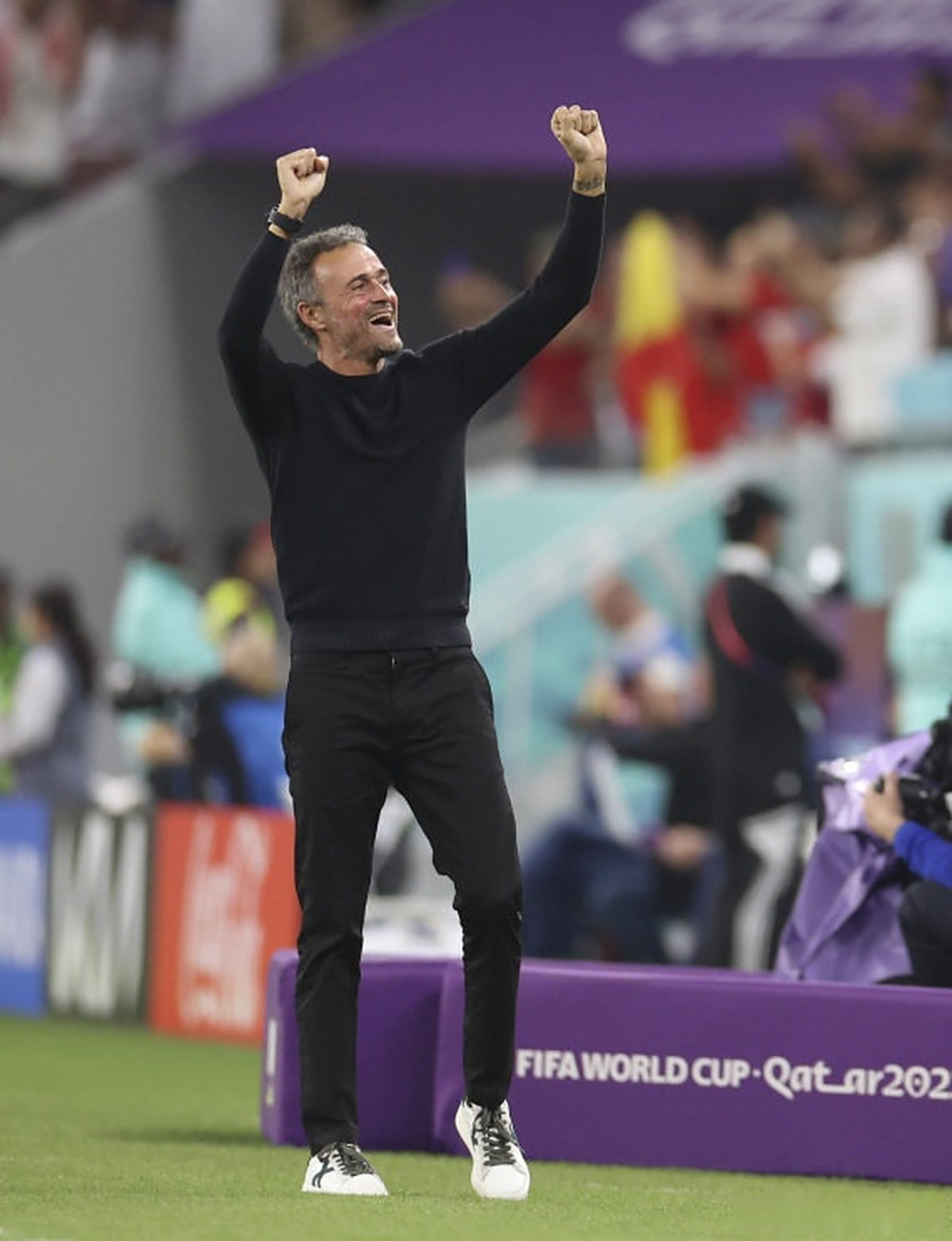  德罗巴遭遇十五连败，西班牙队教练面临压力！